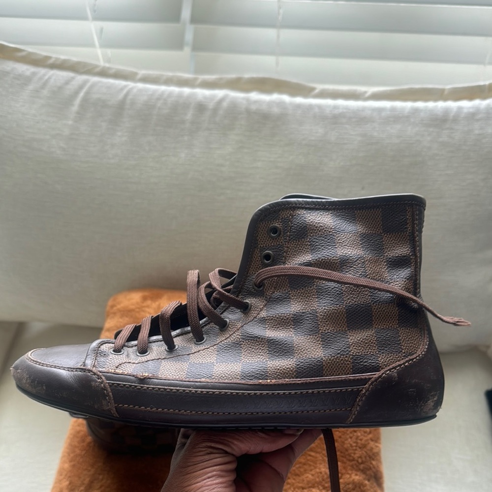 Men's LV (Louis Vuitton) Brown Checkered High-Top Sneakers
